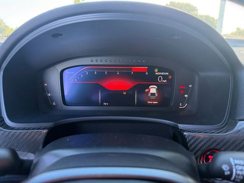 Used 2025 Honda Civic Type R image 15