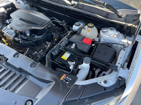 Used 2020 Chevrolet Blazer LT image 41