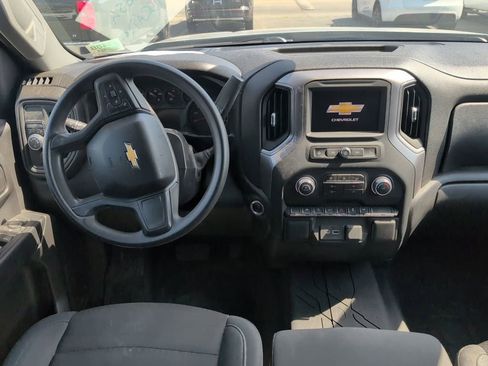 Used 2022 Chevrolet Silverado 1500 Custom RWD image 10