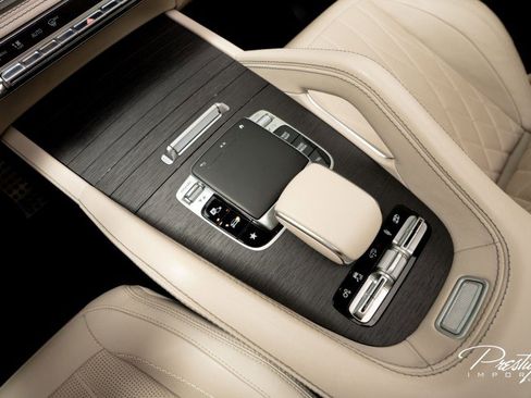 Used 2021 Mercedes-Benz GLS 63 AMG 4MATIC image 32