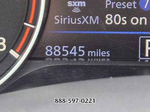 Used 2023 Nissan Altima 2.5 SR w/ SR Premium Package FWD image 30