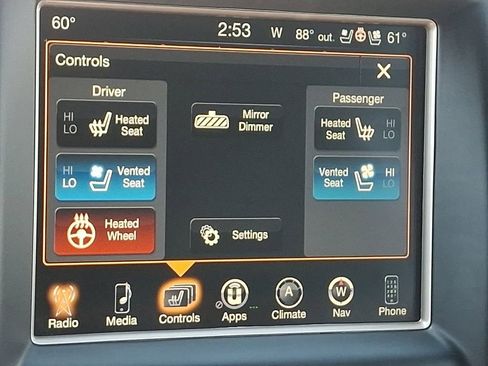 Used 2016 Jeep Grand Cherokee Overland AWD/4WD image 25