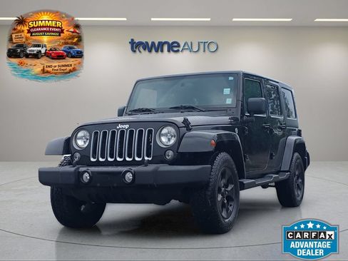 Used 2016 Jeep Wrangler Unlimited Sahara w/ Connectivity Group AWD/4WD image 1