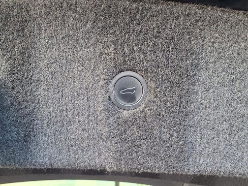 Used 2021 Tesla Model S Plaid image 25