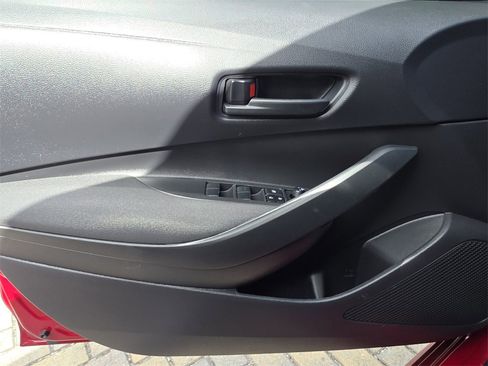 Certified 2025 Toyota Corolla LE image 26