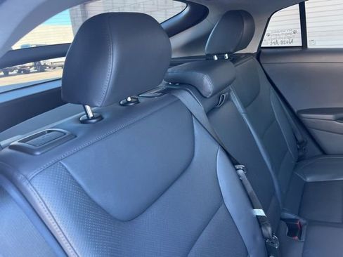 Used 2020 Hyundai Ioniq Limited image 15