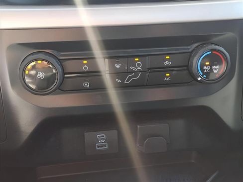 Used 2023 Ford F150 XL w/ Trailer Tow Package RWD image 8