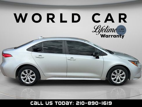 Used 2021 Toyota Corolla LE FWD image 8