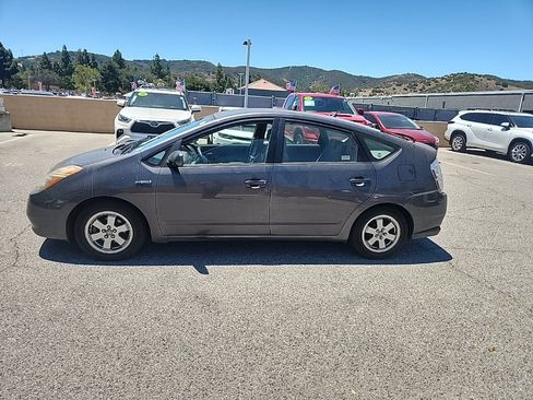 Used 2008 Toyota Prius FWD image 2