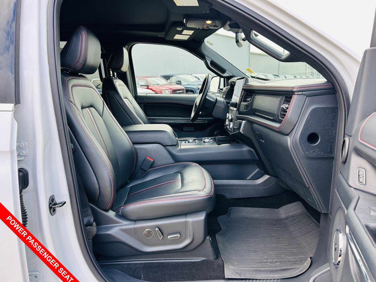Used 2023 Ford Expedition Limited AWD/4WD image 42