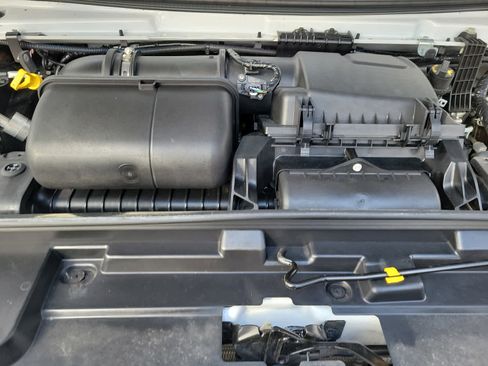 Used 2021 Ford E-350 and Econoline 350 Super Duty w/ Power Windows & Locks Group image 27