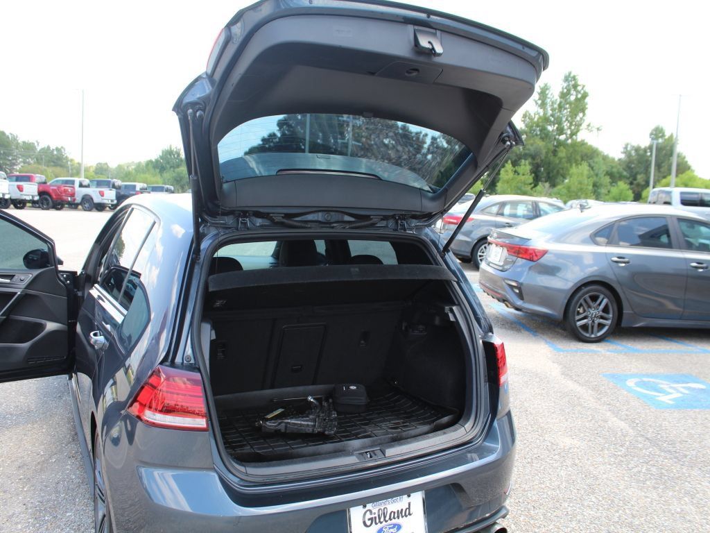 Used 2018 Volkswagen GTI SE w/ SE Leather Package FWD image 16