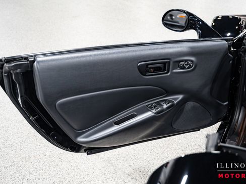 Used 2000 Plymouth Prowler image 13