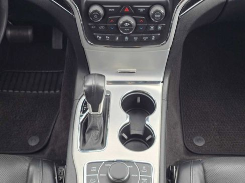 Used 2018 Jeep Grand Cherokee Summit image 13