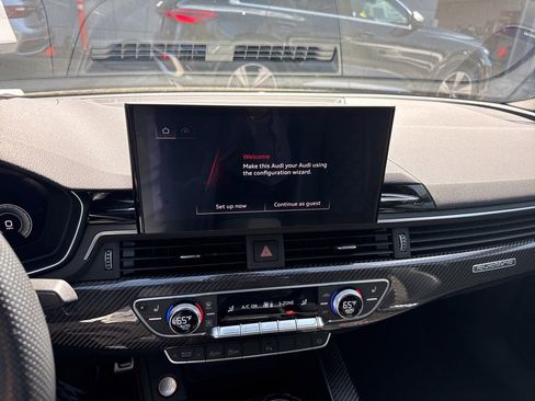 Used 2023 Audi S4 Premium Plus w/ Premium Plus Package image 9