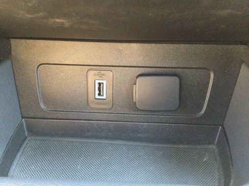 Used 2018 Ford Escape Titanium AWD/4WD image 37