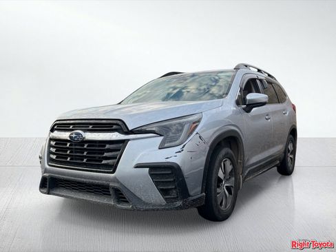 Used 2024 Subaru Ascent Premium w/ Convenience Package AWD/4WD image 2