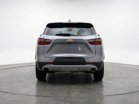 Used 2025 Chevrolet Blazer LT FWD image 7