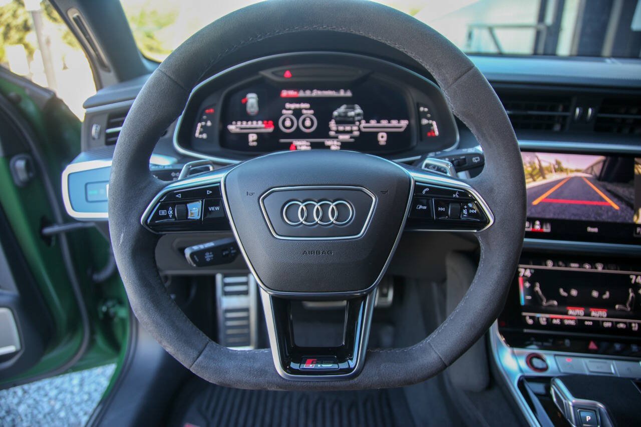 Used 2024 Audi RS 6 performance AWD/4WD image 33