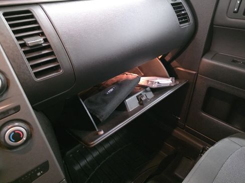 Used 2014 Ford Flex SE image 27