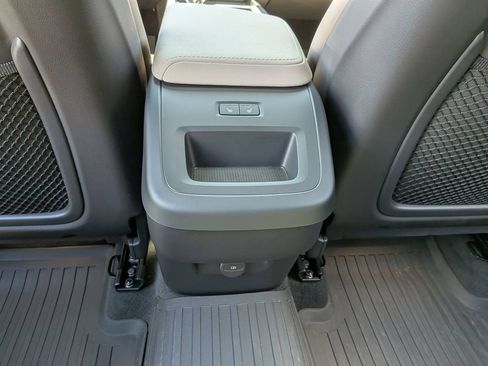Used 2026 Volvo XC60 B5 Plus w/ Climate Package AWD/4WD image 19