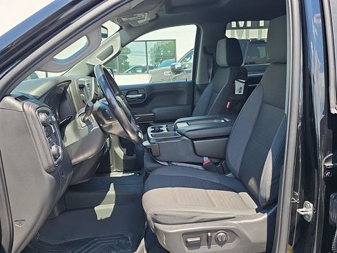 Used 2020 Chevrolet Silverado 1500 LT AWD/4WD image 12