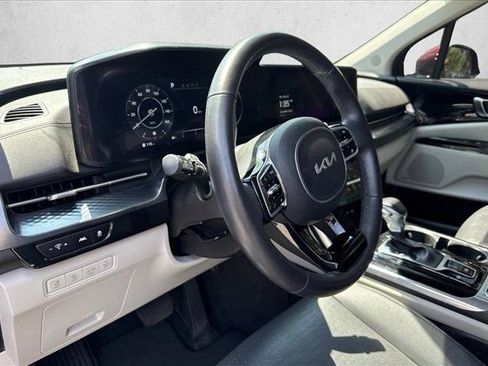 Used 2024 Kia Carnival SX Prestige FWD image 9