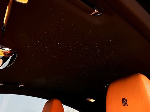 Used 2020 Rolls-Royce Wraith image 45