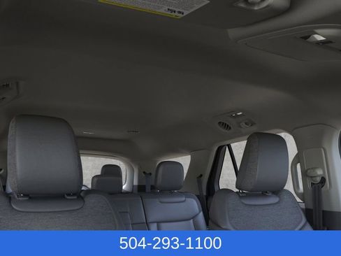 New 2026 Ford Explorer Active RWD image 24