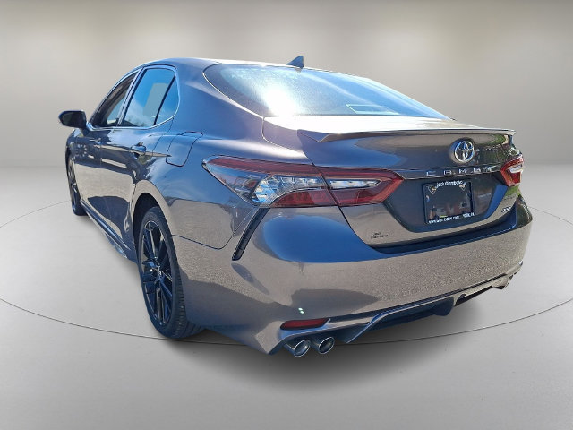 Used 2024 Toyota Camry XSE FWD image 4