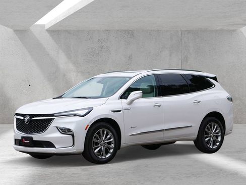 Used 2024 Buick Enclave Avenir w/ Avenir Technology Package AWD/4WD image 6