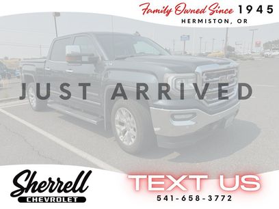 Used 2017 GMC Sierra 1500 SLT w/ SLT Premium Package