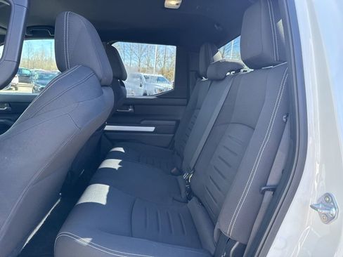 Used 2024 Toyota Tacoma TRD Sport image 11