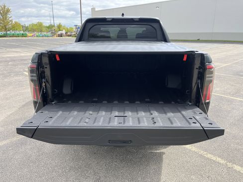 Used 2026 GMC Sierra EV Elevation w/ Premium Package AWD/4WD image 10