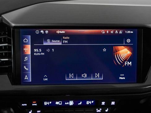 Used 2024 Audi Q4 e-tron Premium Plus image 20