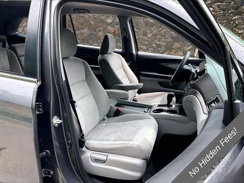 Used 2020 Honda Pilot EX image 7