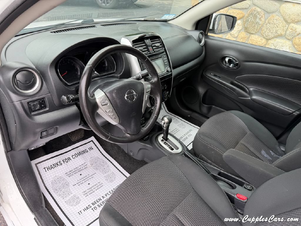 Used 2018 Nissan Versa SV w/ SV Special Edition Package FWD image 4