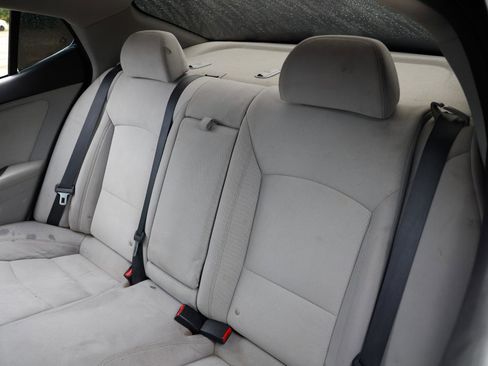 Used 2015 Kia Optima LX image 8