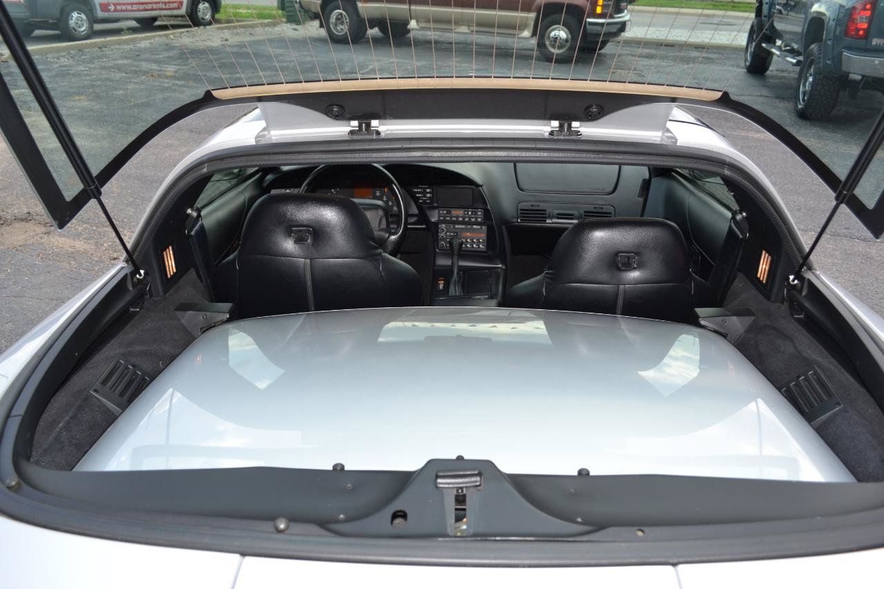 Used 1996 Chevrolet Corvette Coupe RWD image 11