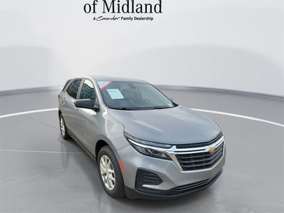 Used 2023 Chevrolet Equinox LS w/ LS Convenience Package