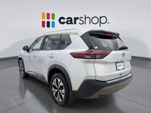 Used 2023 Nissan Rogue SV w/ SV Premium B Package AWD/4WD image 3