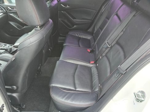 Used 2016 MAZDA MAZDA3 s Touring image 29