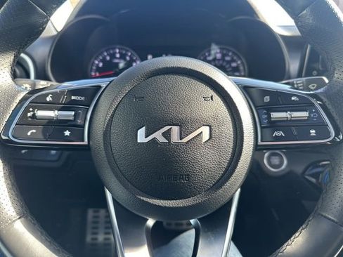 Used 2024 Kia Forte GT-Line w/ GT-Line Premium Package image 19