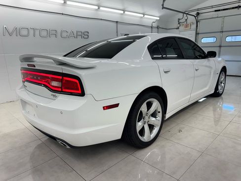Used 2013 Dodge Charger R/T RWD image 5