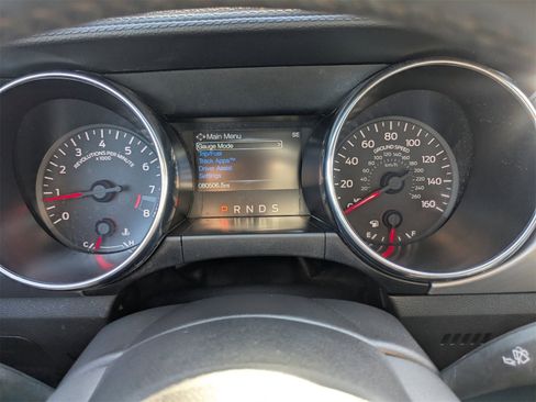 Used 2018 Ford Mustang GT Premium image 28