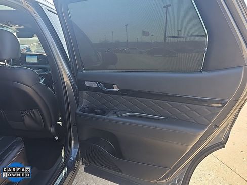 Used 2022 Hyundai Palisade Calligraphy image 34