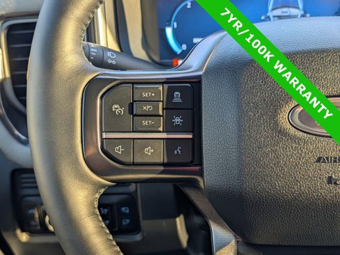 Used 2025 Ford F350 Platinum image 25