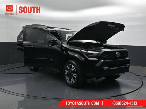 Used 2025 Toyota 4Runner TRD Sport Premium AWD/4WD image 60