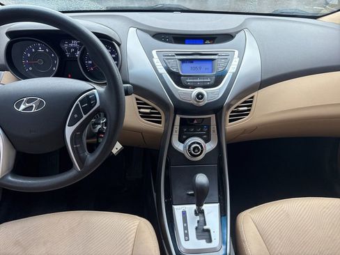 Used 2012 Hyundai Elantra GLS w/ Preferred Pkg 3 FWD image 13