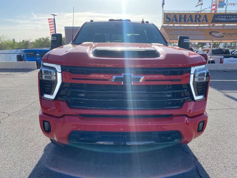 Used 2024 Chevrolet Silverado 3500 LTZ w/ LTZ Plus Package AWD/4WD image 2